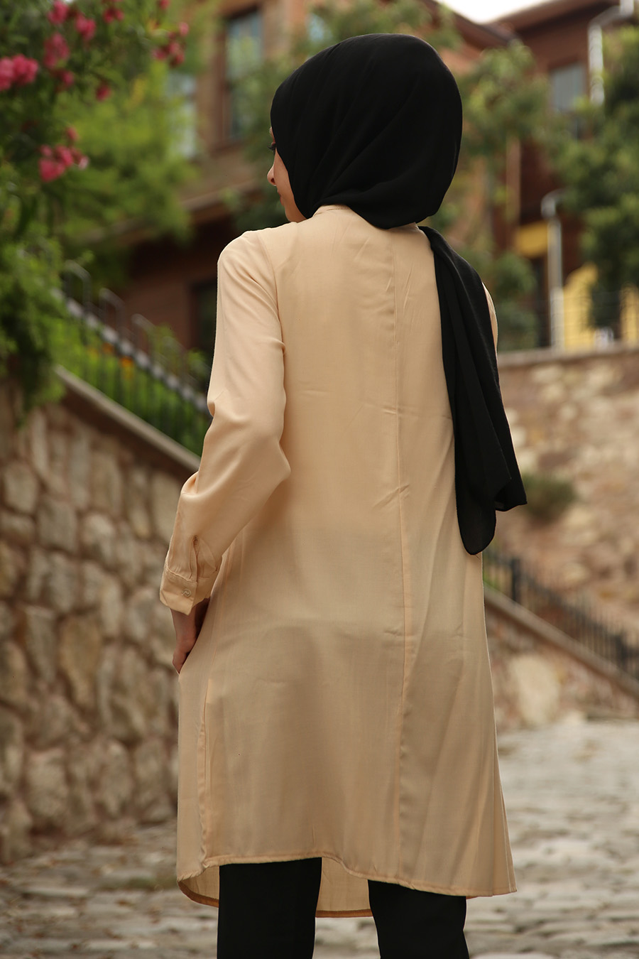 CREAM COLOR TUNIC CREAM COLOR TUNIC
